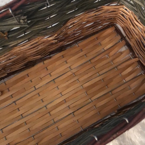 🧺 Gorgeous Wicker Basket 🧺 Organization / Storage - Picture 8 of 11